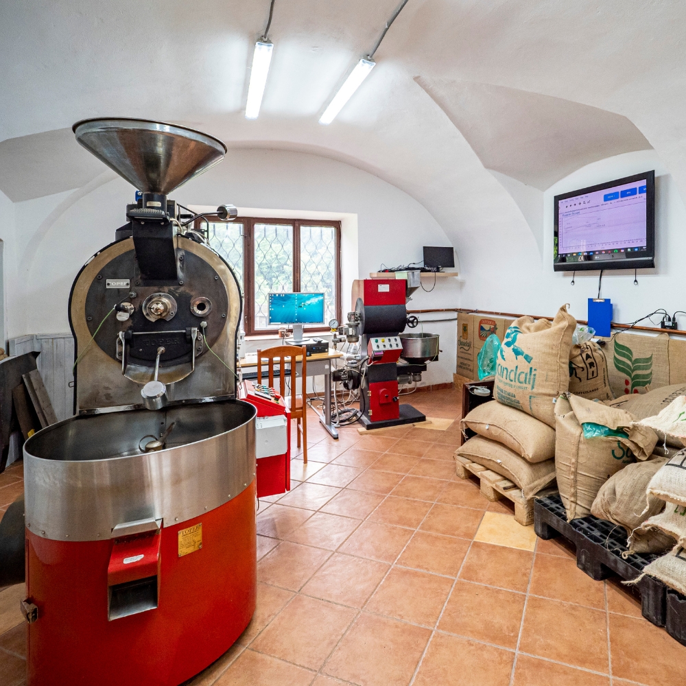 Čerstvě pražená káva z pražírny Johnny Coffee na Moravě
